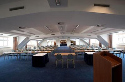 ویندهام گاردن برلین میت هتل