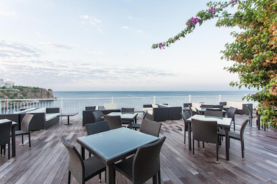 کلاب هتل فالکن