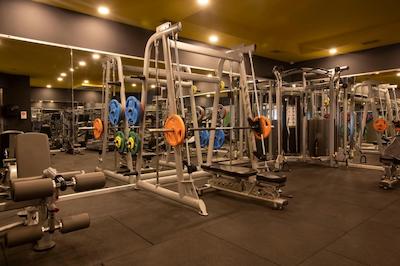 کلاب هتل فالکن