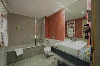 آبا برلین هتل