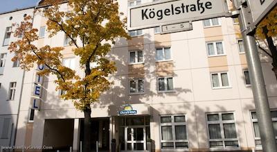 دیز این برلین وست