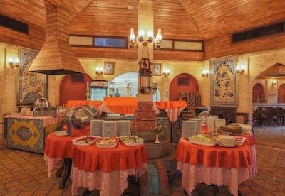 هتل پارسیان کوثر اصفهان