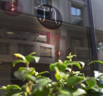 لیریک هتل پاریس