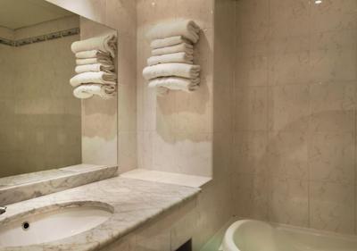 کلود برنارد