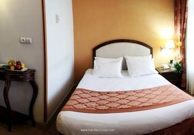 هتل پارسیان کوثر تهران