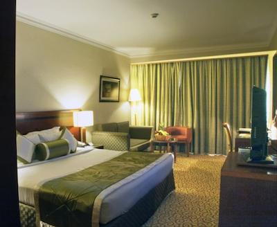 رامی رویال هتل