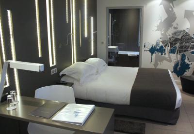 آرک دده تریمف اتیل