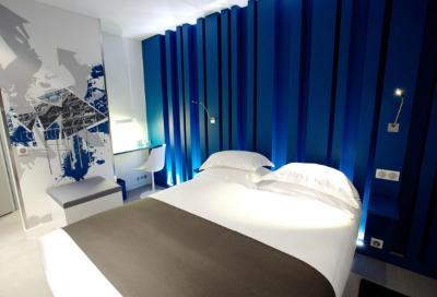 آرک دده تریمف اتیل