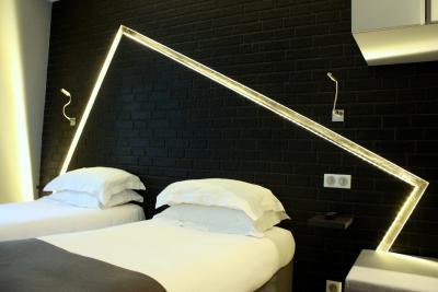 آرک دده تریمف اتیل