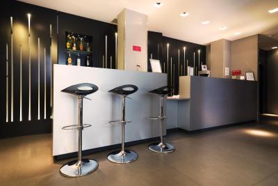 آرک دده تریمف اتیل