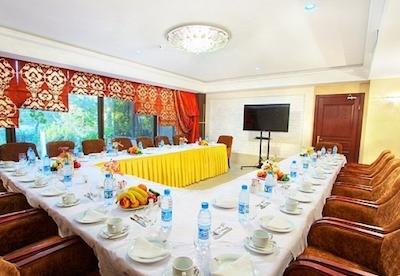 هتل اسپیناس