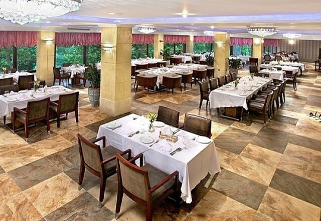 هتل اسپیناس