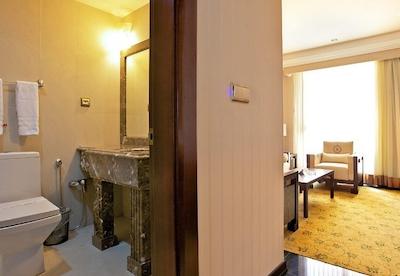 هتل اسپیناس