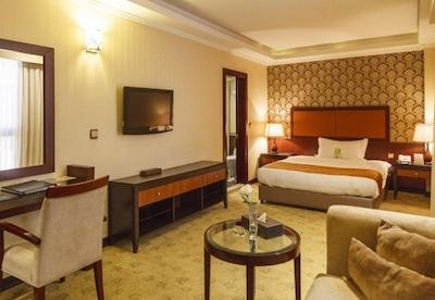 هتل اسپیناس