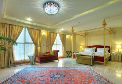 هتل اسپیناس