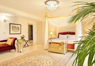 هتل اسپیناس