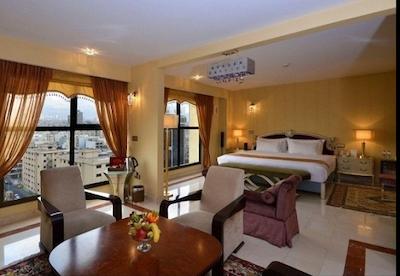 هتل اسپیناس