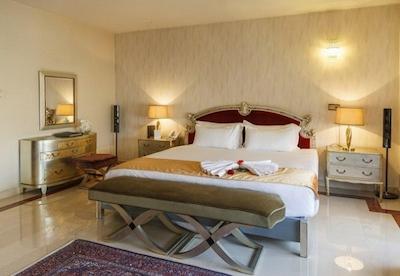 هتل اسپیناس