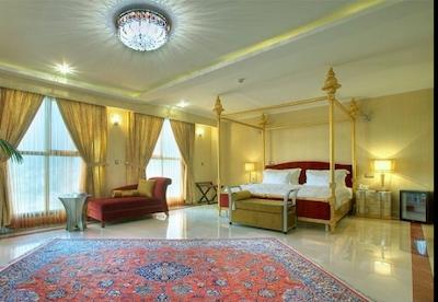 هتل اسپیناس