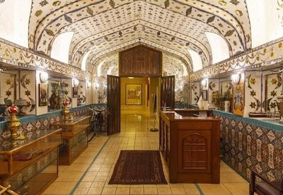 هتل اسپیناس