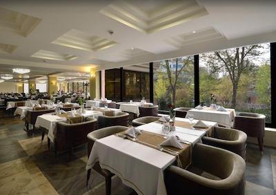 هتل اسپیناس