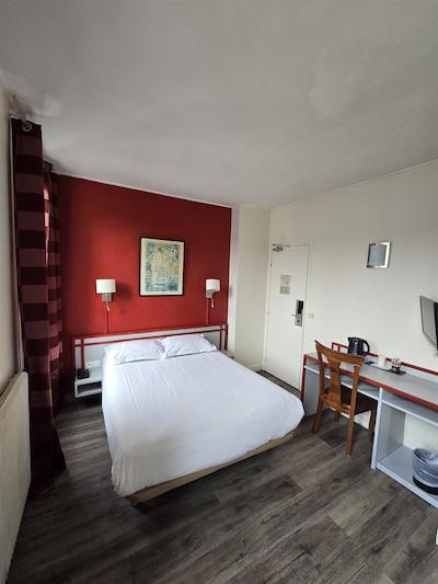 هیپتل پاریس بلگرند