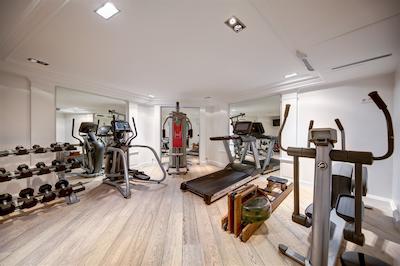 منهتل لانج اند اسپا