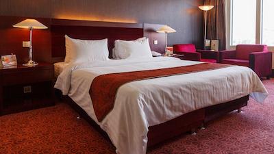 هتل پارسیان آزادی تهران