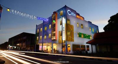 کیتین لنکاوی بائ‌ کمپس هسپیتلیتی