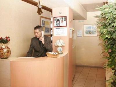 هتل دده پاریس