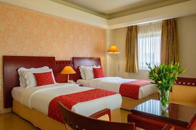 هتل هما شیراز