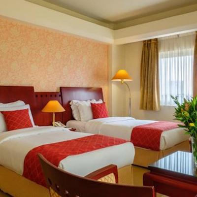 هتل هما شیراز