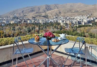 هتل هما شیراز