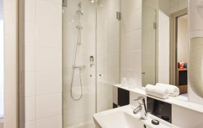 لیبرتل گره دود نورد سوئد