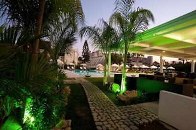 فریخس سویتس هتل اپرتمنتس