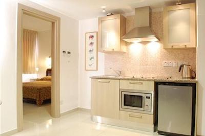 فریخس سویتس هتل اپرتمنتس