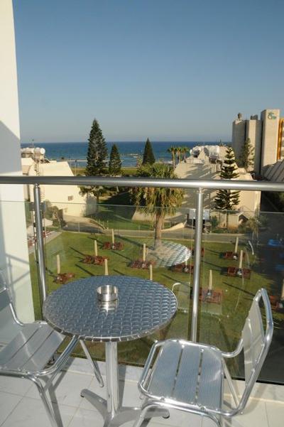 فریخس سویتس هتل اپرتمنتس