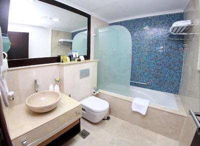 آرمادا اونیو