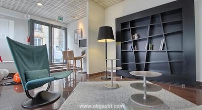 نوتل پاریس پورت دیتلی