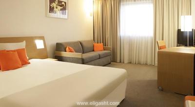 نوتل پاریس پورت دیتلی