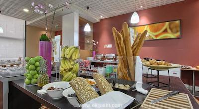 نوتل پاریس پورت دیتلی