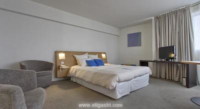 نوتل پاریس پورت دیتلی