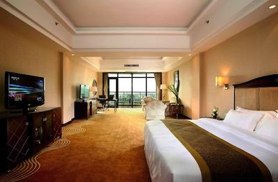 ماریتیم هتل شنینگ