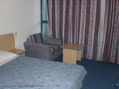 هالیدی پارک هتل