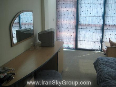 هالیدی پارک هتل
