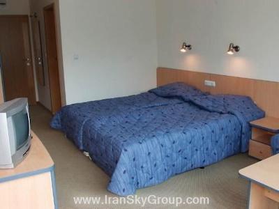 هالیدی پارک هتل