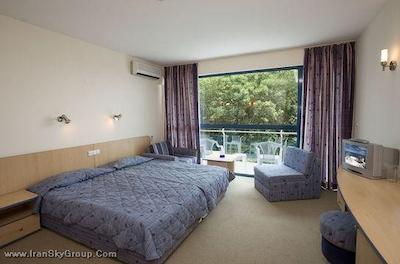 هالیدی پارک هتل