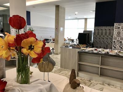 هالیدی پارک هتل