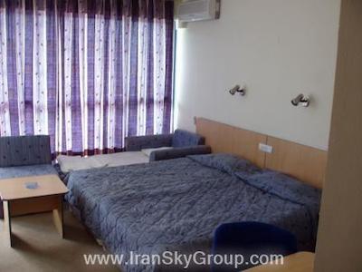 هالیدی پارک هتل