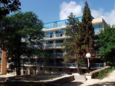 هالیدی پارک هتل